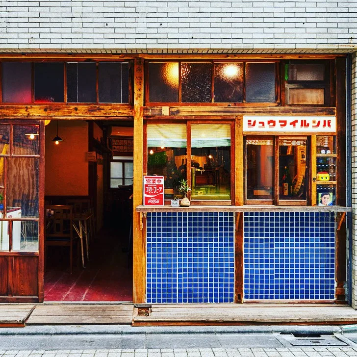 夕方の店先